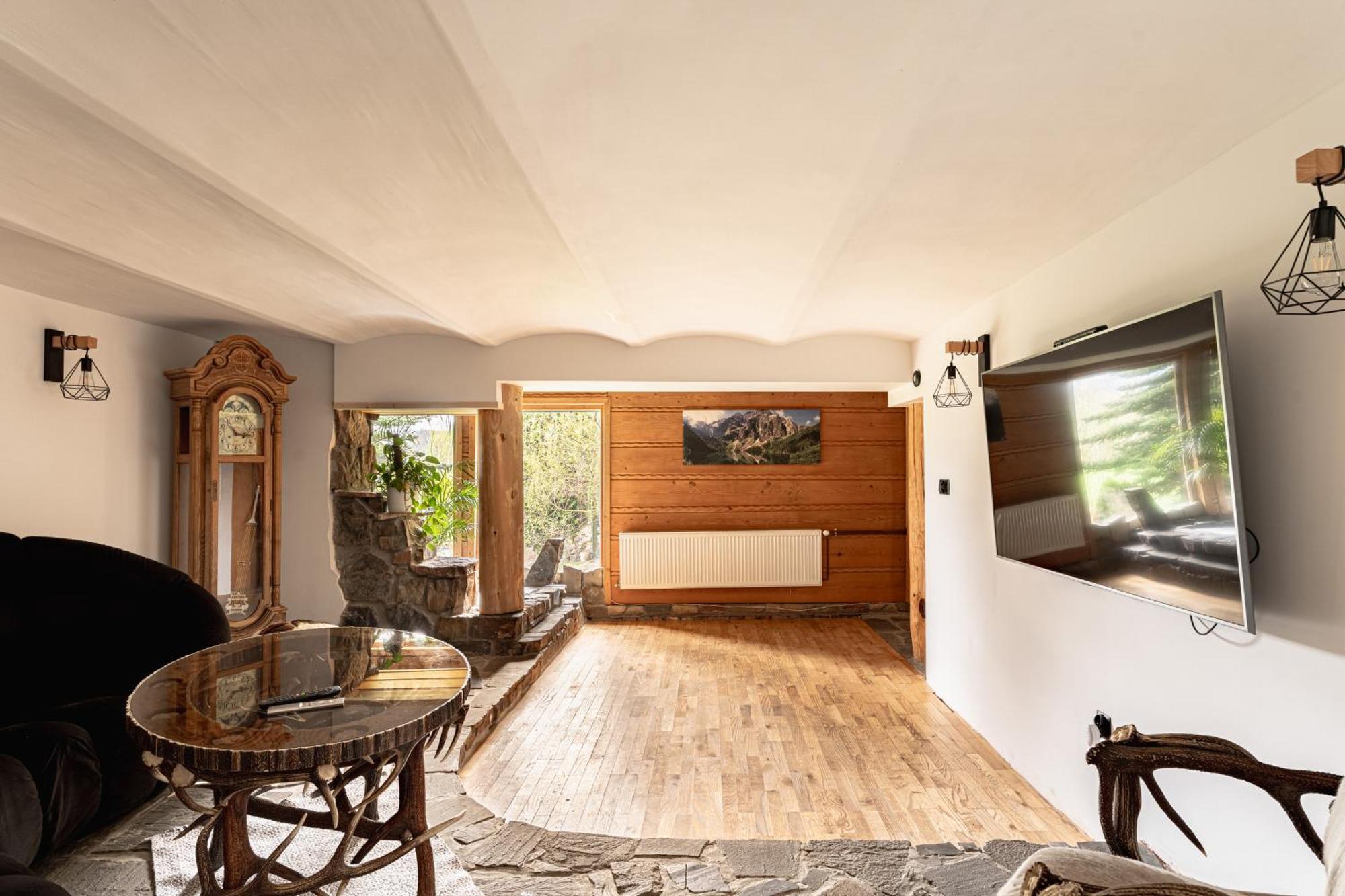 Nad Jeziorem Czorsztynskim -jaquzzi Zewnetrzne Holiday home Maniowy